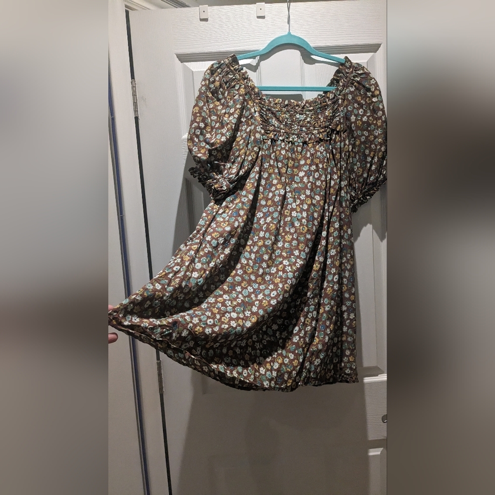 Doen short sleeve dress